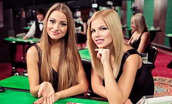 Hình ảnh tượng trưng cho sự công bằng và trách nhiệm khi chơi game tại 89bet1 link mới